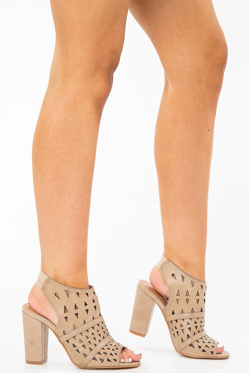 Beige Cut Out Detail Block Heel - Sandra - Image 4