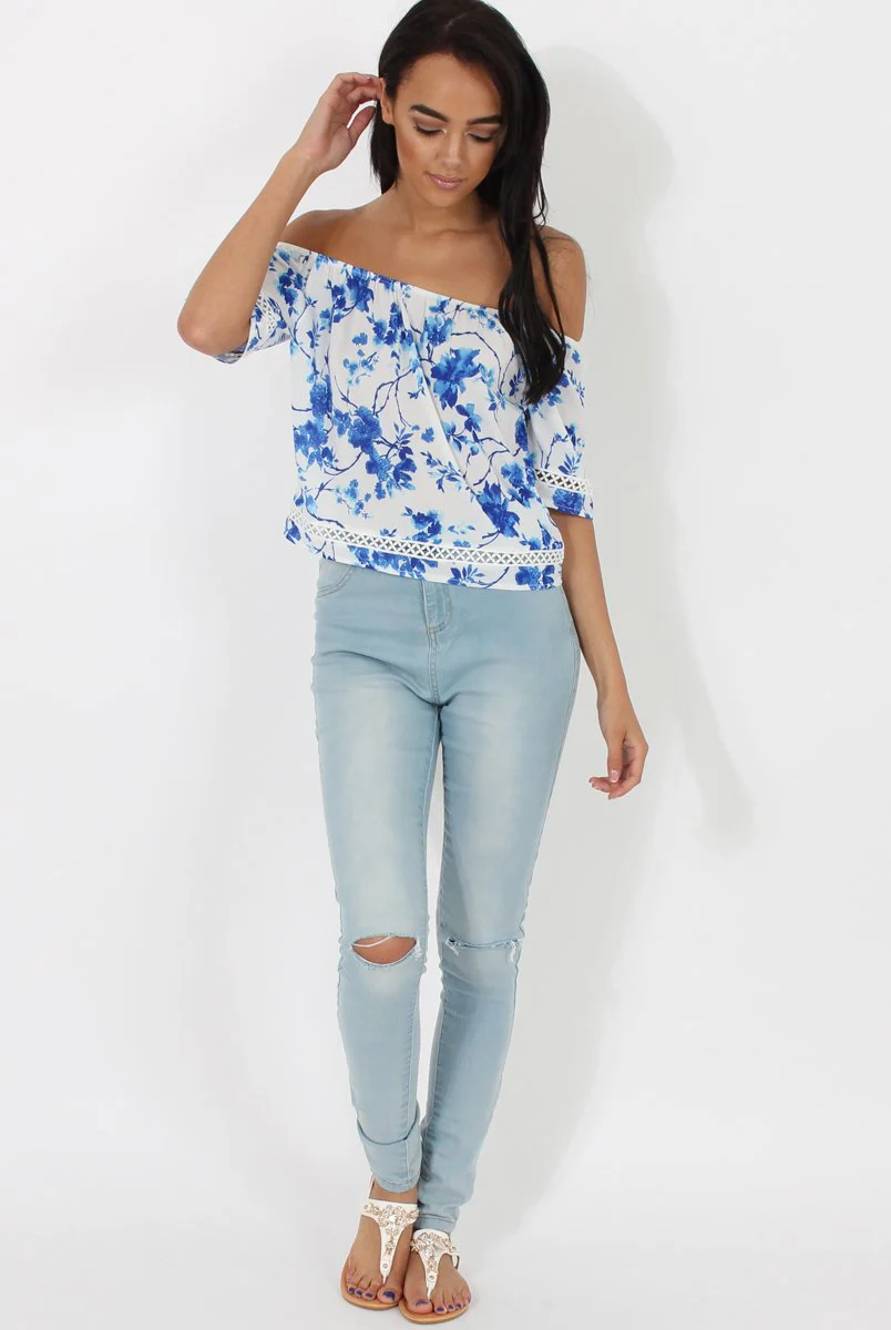 Blue & White Floral Print Bardot Top - Kelly - Image 4